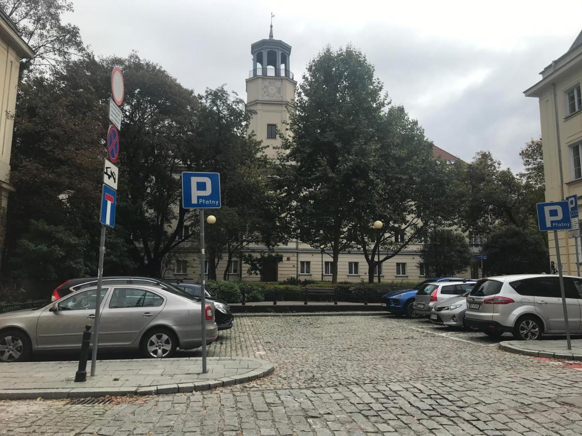 Apartamento Pod Arkadami Varsovia Exterior foto